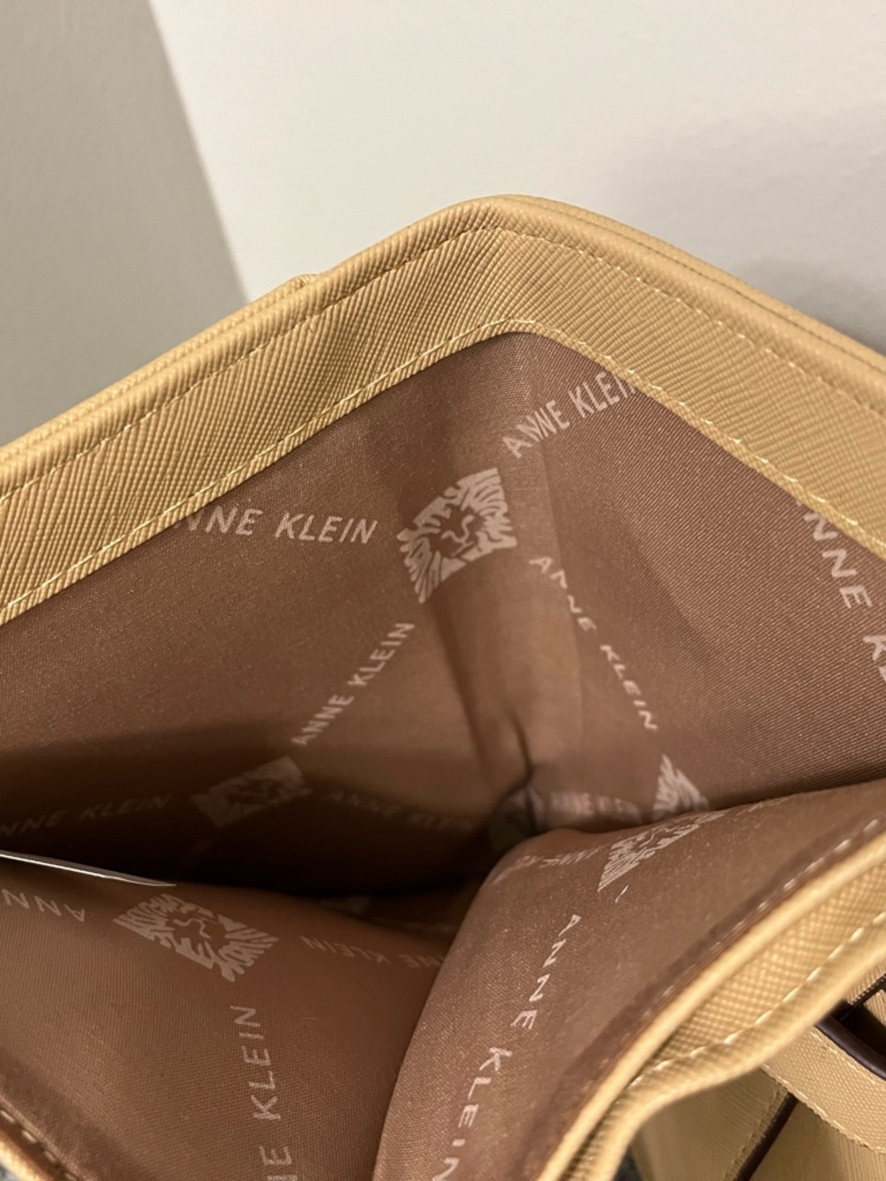 Anne Klein Beige Tan Wallet or Wristlet with coin, bill and credit card slots - Picture 7 of 9